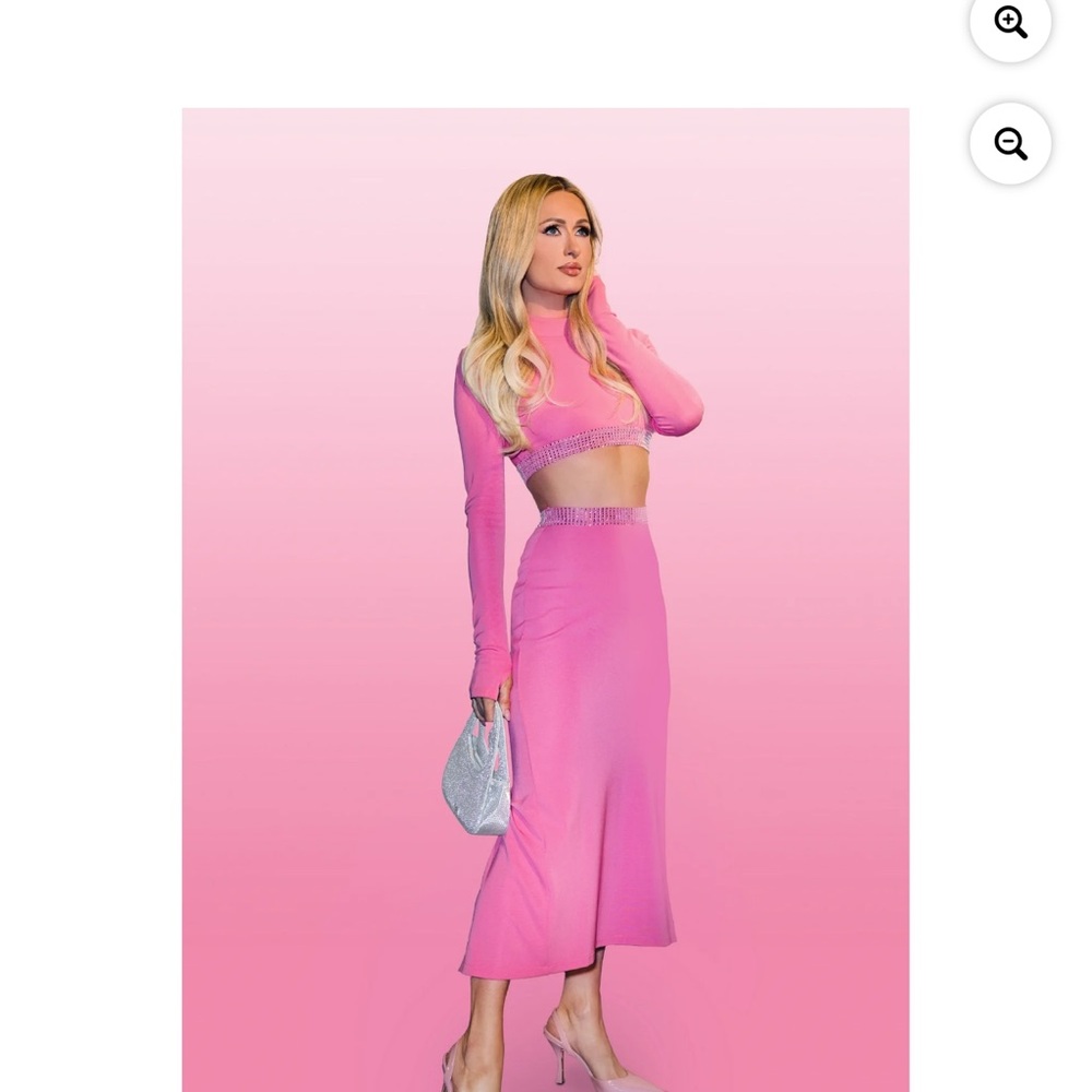 Paris Hilton crossbody silver purse!